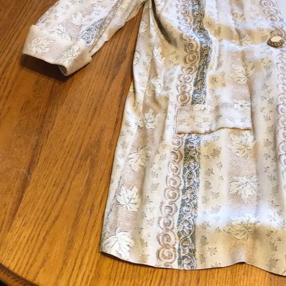 Classic apparel women’s pant set - Picture 4 of 5